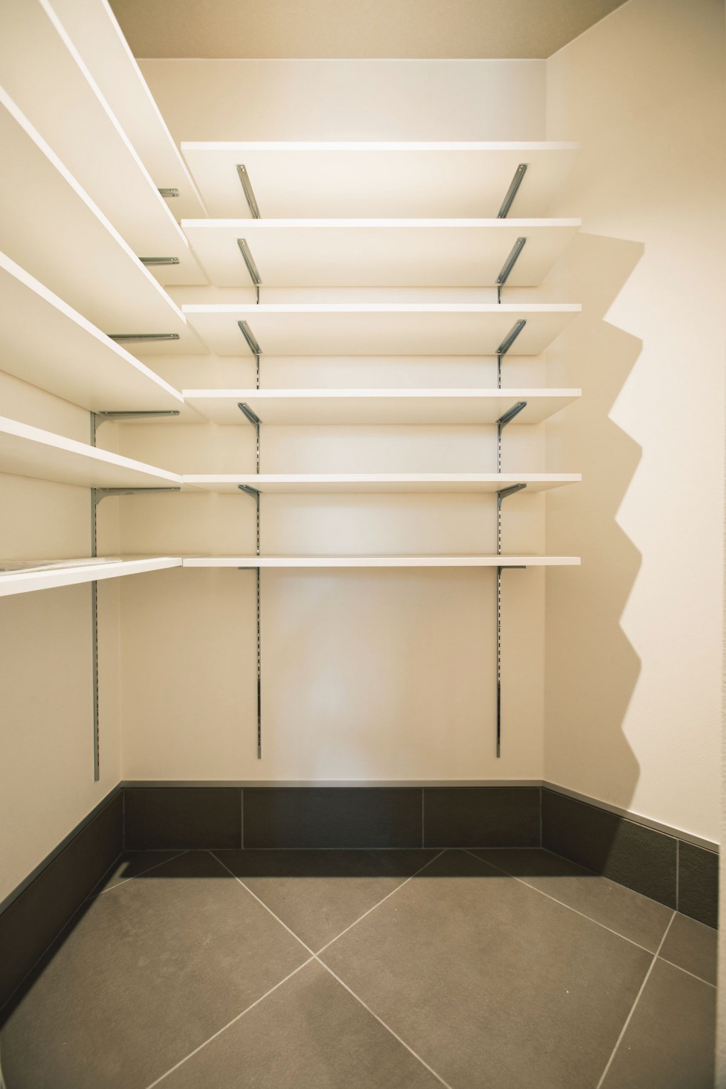 大容量シューズクローク